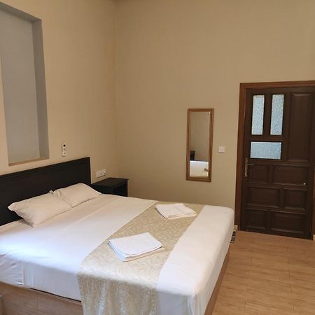 Royal Point Arugambay Hotell Arugam Bay Exteriör bild