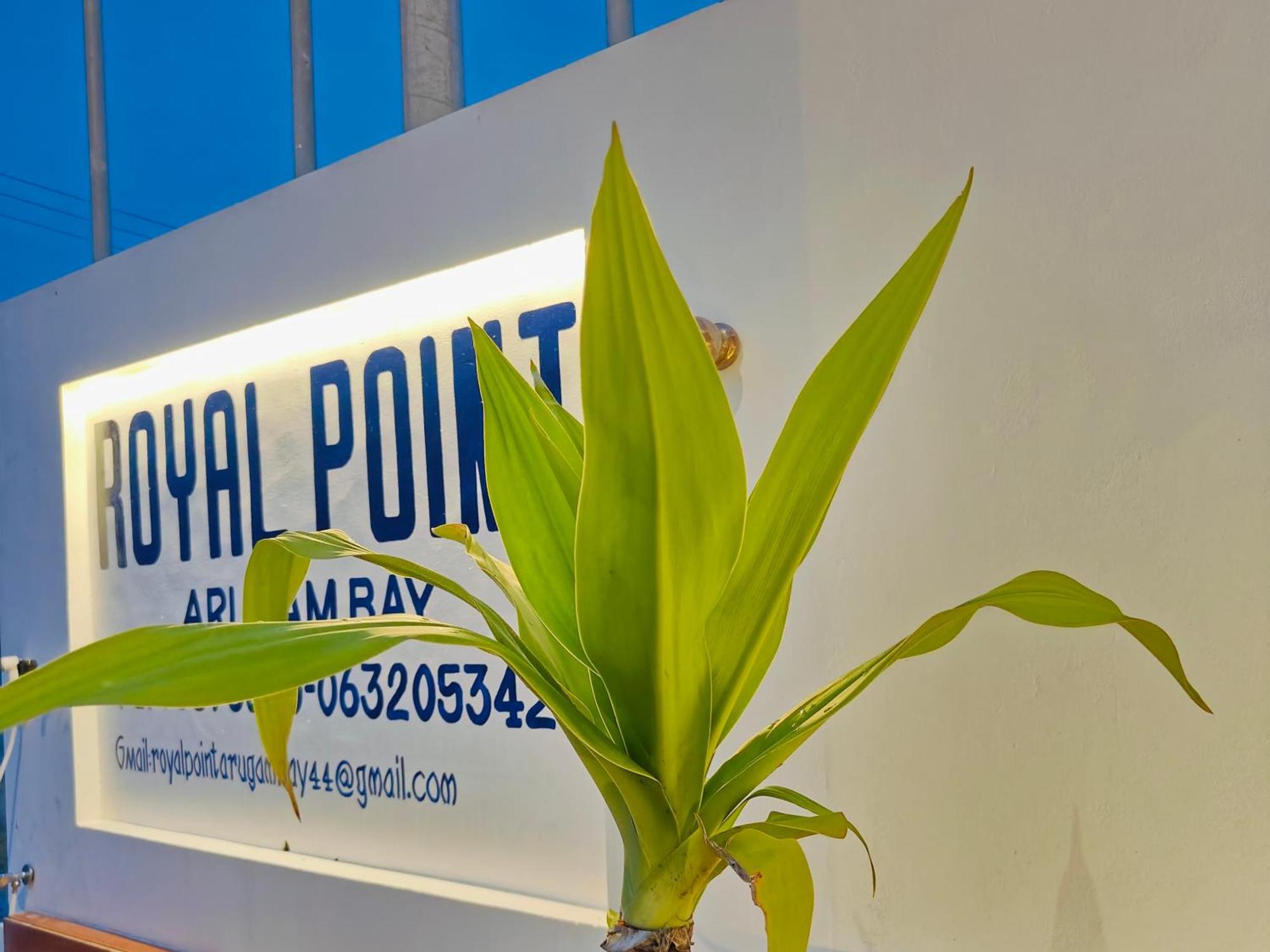 Royal Point Arugambay Hotell Arugam Bay Exteriör bild