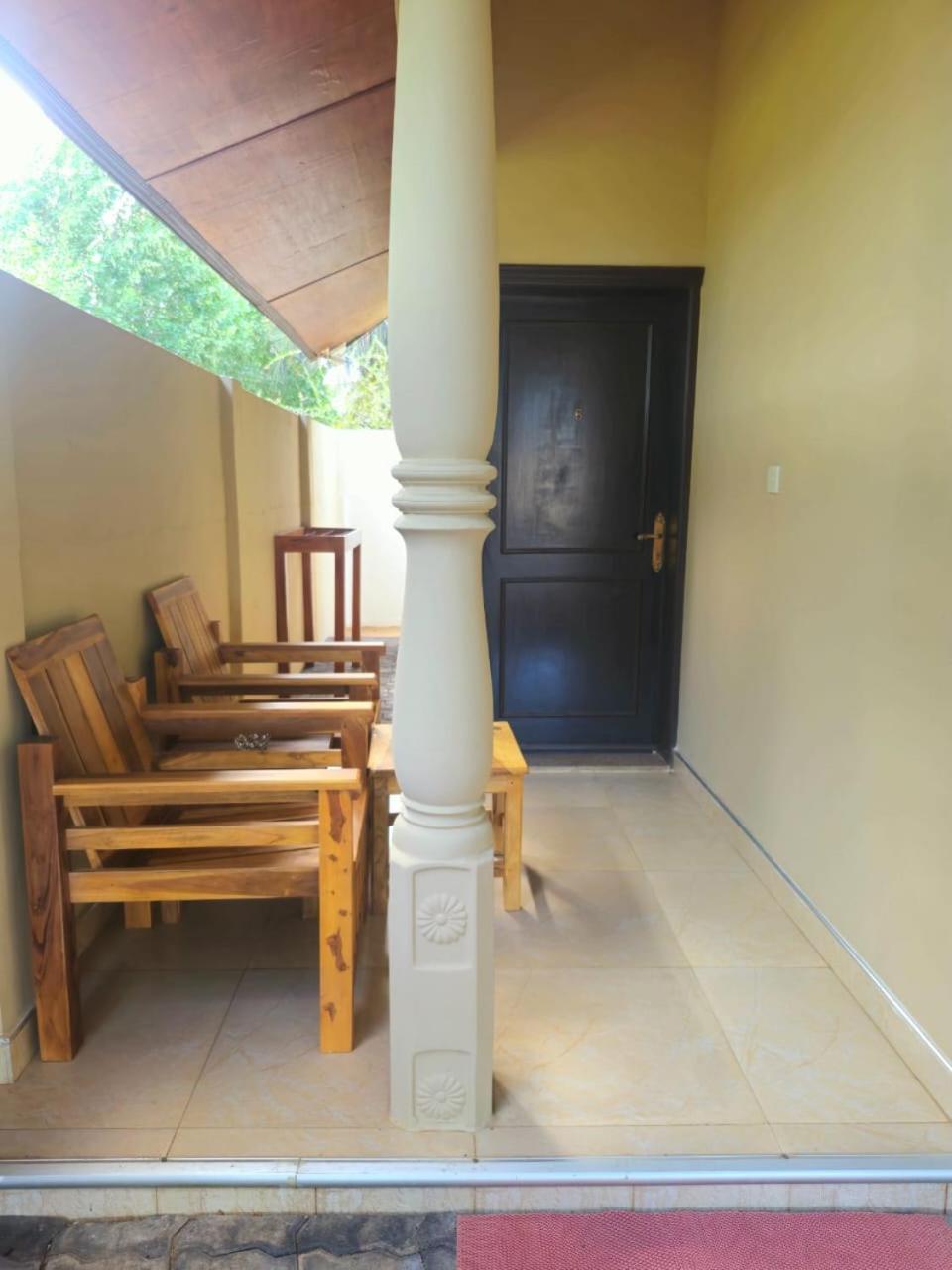 Royal Point Arugambay Hotell Arugam Bay Rum bild